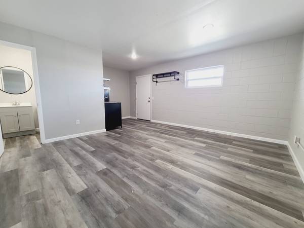 Studio Apartment Available in Hollis, OK