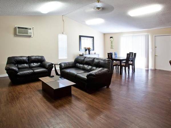 Laundry Facilities, Air Conditioner, Package Receiving, Patio/Balcony