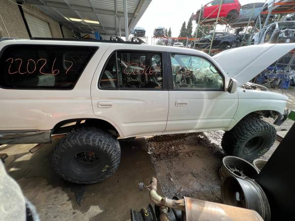 1999 TOYOTA 4 RUNNER 3.4L PARTING OUT