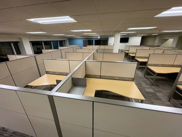 OFFICE FURNITURE SALE**NICE PRE- OWNED HERMAN MILLER CUBICLES * DESKS