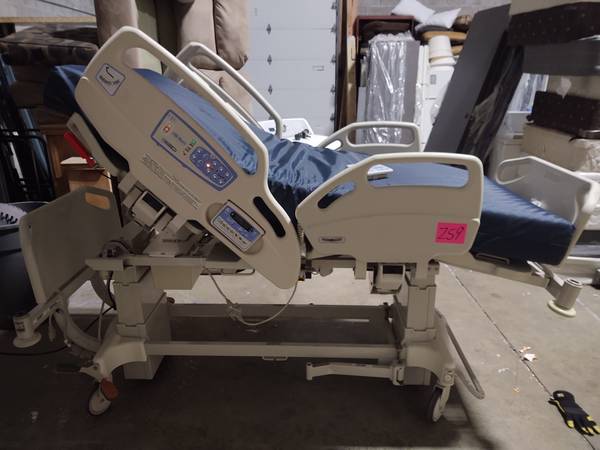 Like new Hillrom Versa Care hospital bed with mattress for sale!