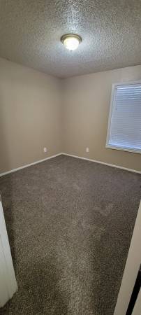 3 Bedroom 2 Full Bath Ready 5/12! #721