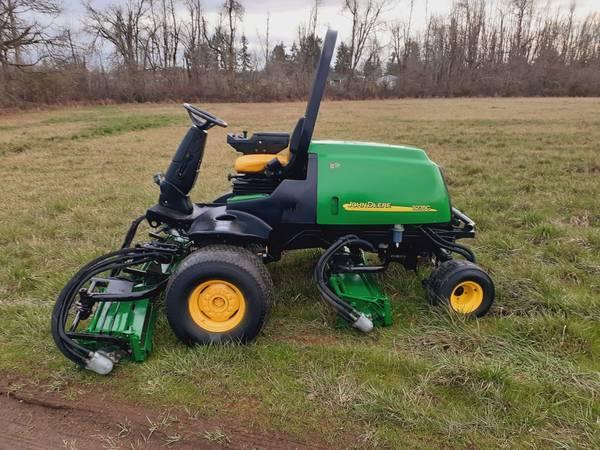 John Deere 3235c Diesel 4×4 Mower