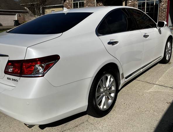 2011 Lexus ES350