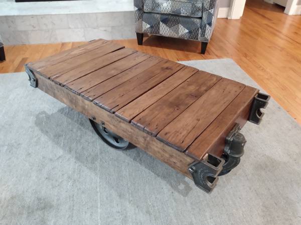 Rare Charles E. Francis factory cart (similar to Lineberry)