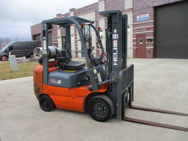 5K LB. Capacity 2014 Cushion Forklift