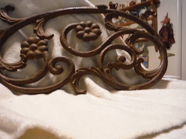 Cast Iron Wall Decor