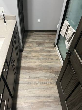 install Vinyl flooring