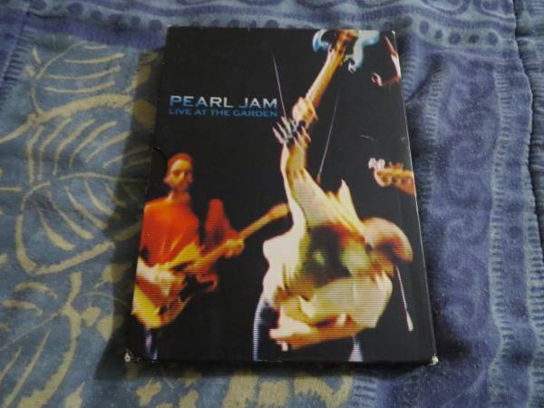 Pearl Jam Live At The Garden DVD