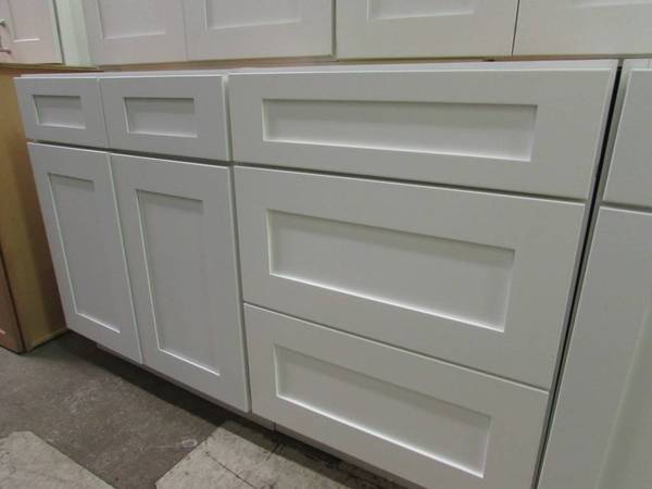 New White Shaker Kitchen Wood Cabinets & Bathroom Vanity Cupboards!