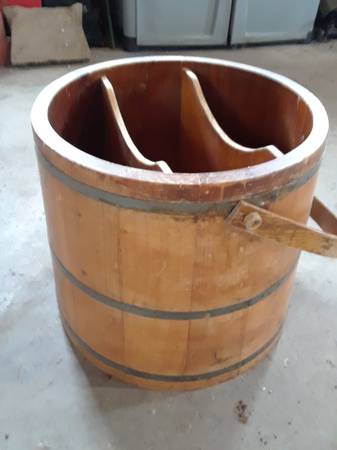 Wooden Bucket