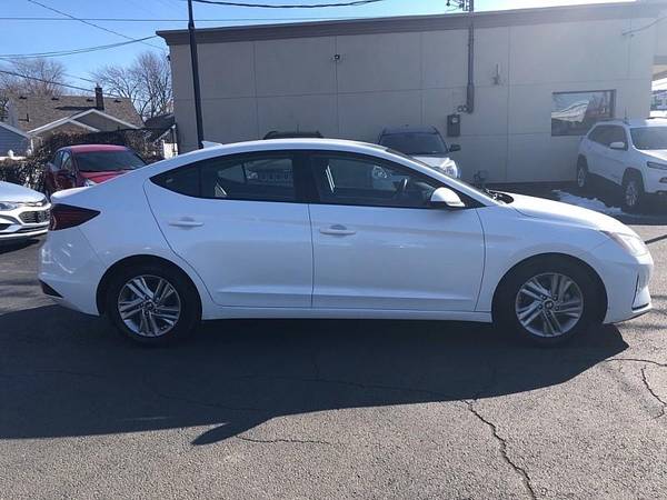 2019 Hyundai Elantra 4d Sedan SEL DC LOW PRICES CALL NOW!!