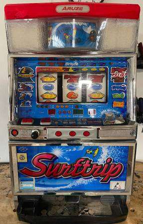 QUARTER / TOKEN SURF TRIP SLOT MACHINE, MANUAL