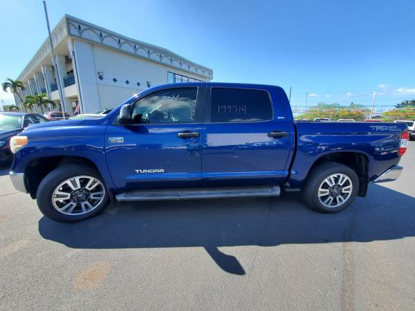 2015 TOYOTA TUNDRA CREWMAX SR5