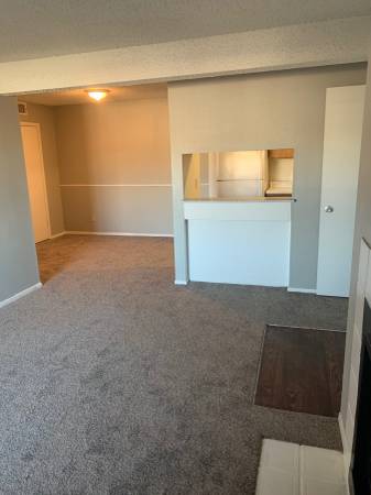 2 Bedroom 2 Full Bath Ready 2/24! #1025