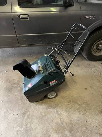 CRAFTSMAN SNOWBLOWER