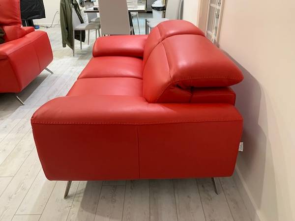 Bellini Italian Leather Swing Loveseat (New)