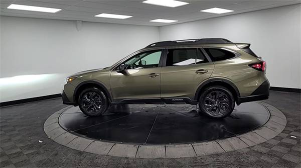 2021 Subaru Outback Onyx Edition XT suv Green