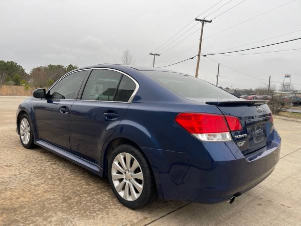 2011 SUBARU LEGACY AWD