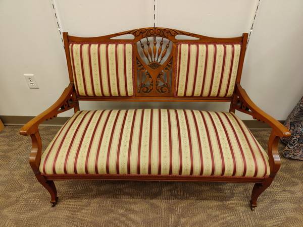 Victorian Settee