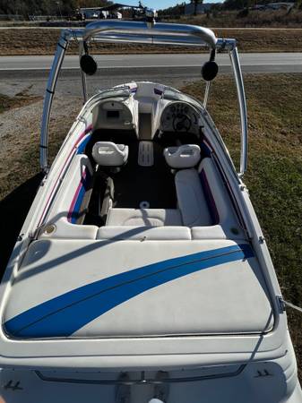 95 rinker captiva 23.5’