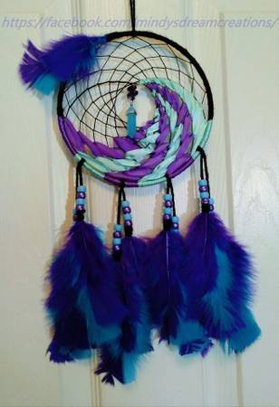 *Ribbon “switchback” weave style dreamers with healing crystals!*