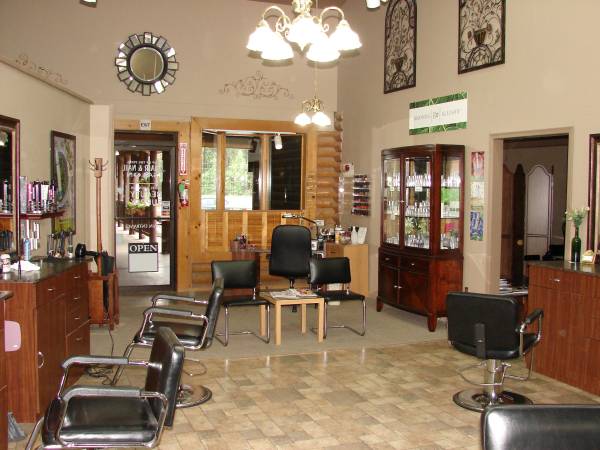 5 Station Hair Salon And Beauty Supply