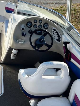 95 rinker captiva 23.5’