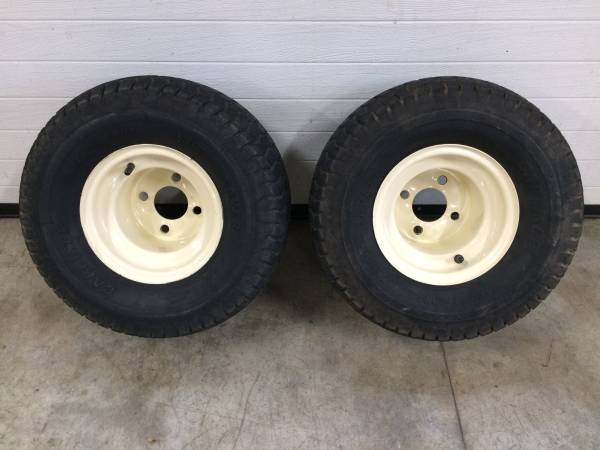 Cub Cadet Z Force 50 Pair of Wheels and Tires 01009828