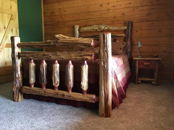 Custom Log Furniture & Cabinets