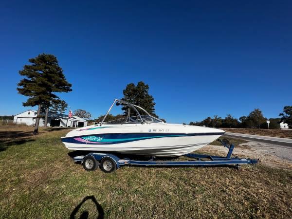 95 rinker captiva 23.5’