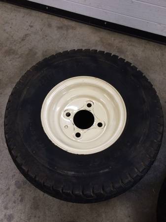 Cub Cadet Z Force 50 Pair of Wheels and Tires 01009828