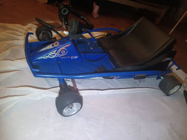 electric go-kart razor