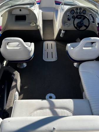 95 rinker captiva 23.5’